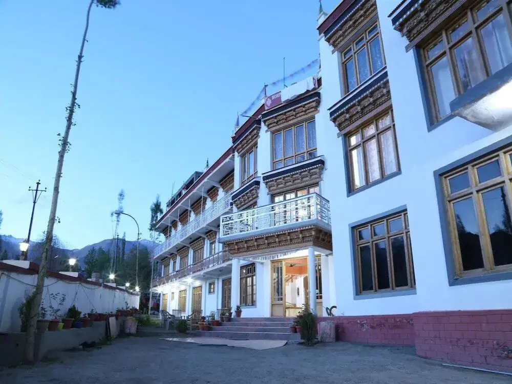 Лех: Glacier View Guest House