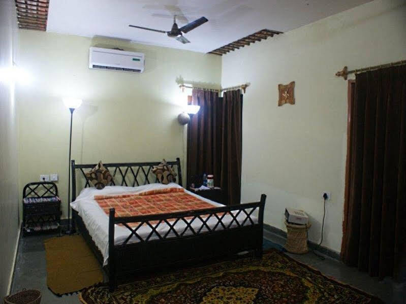 Баихар: Kanha Meadows Resort