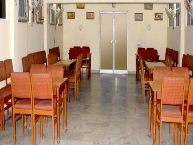 Hotel Anant — фото 1