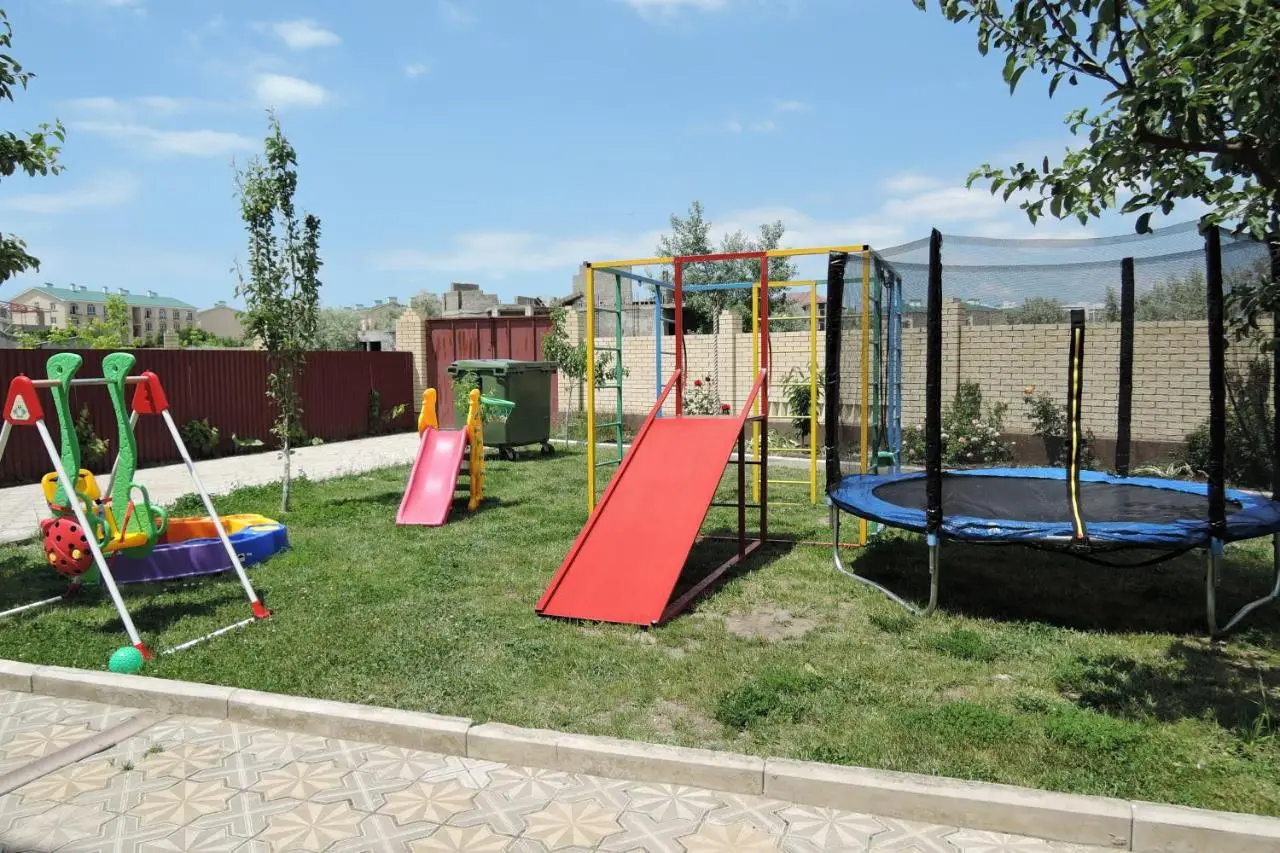 Анапа: Guest House Izhevchanka
