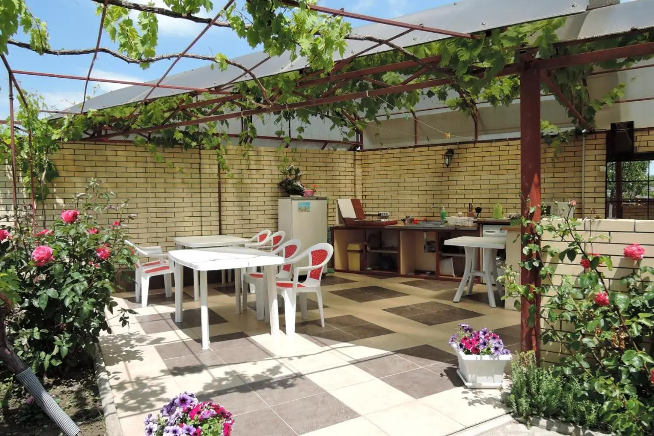 Анапа: Guest House Izhevchanka
