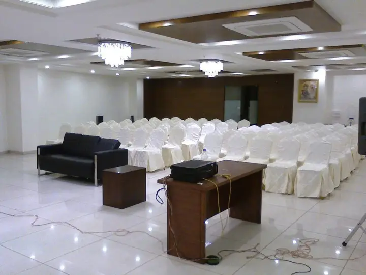 Ахмедабад: OYO 4938 Hotel Dev Aadi
