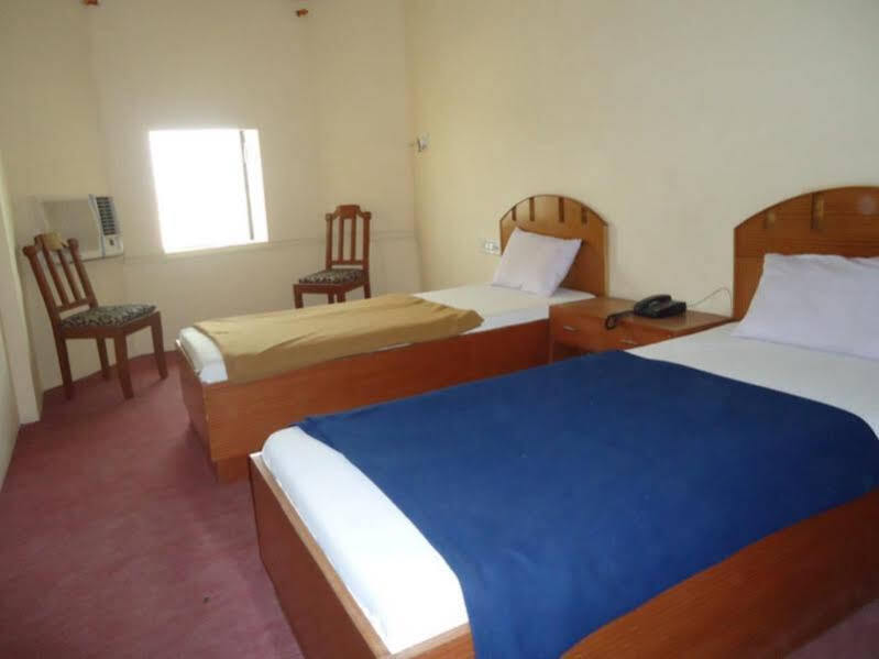 Hotel HV Palace — фото 1