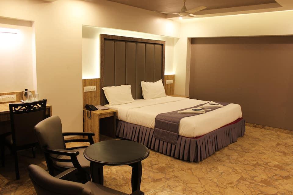 Нави-Мумбай: Hotel Nimantran Residency