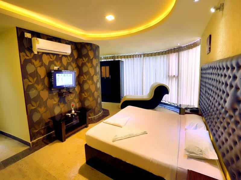 Майсур: Abs International Hotel