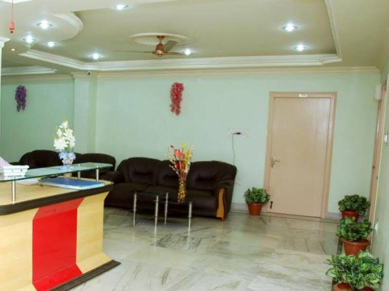 Колката: Holy Home Guest House