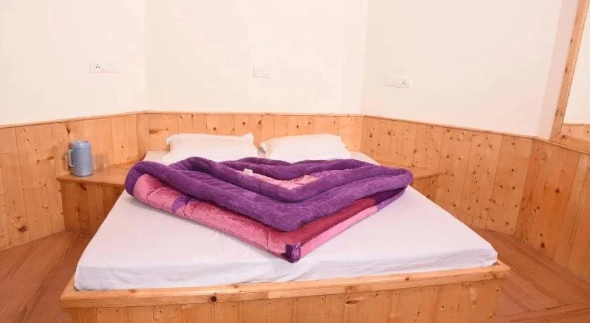 Куфри: Snow Trails Camp