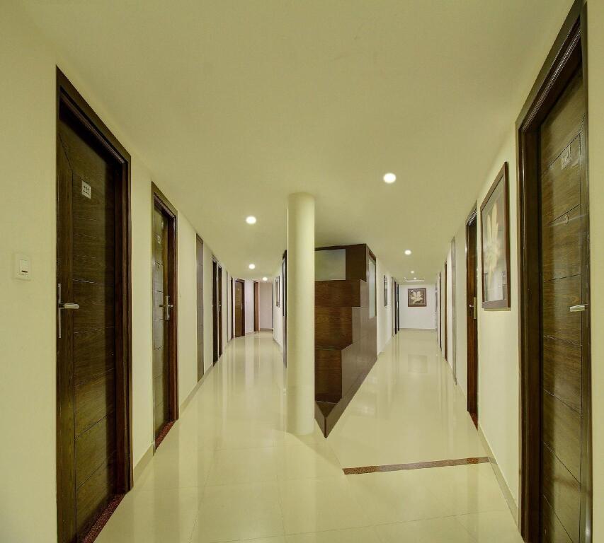 Hotel Himalaya by Monarch — фото 1