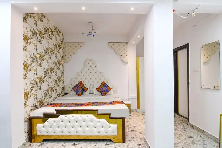 Колката: FabHotel Prime Rockstar