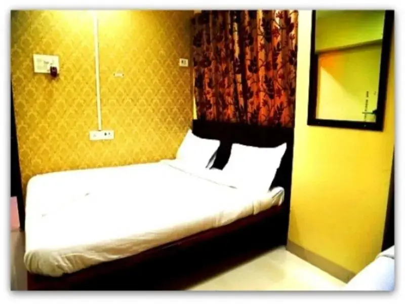Мумбаи: Hotel Saideep