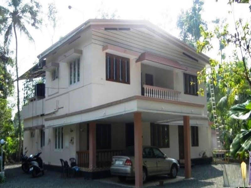 Кумараком: Perumpallil Homestay