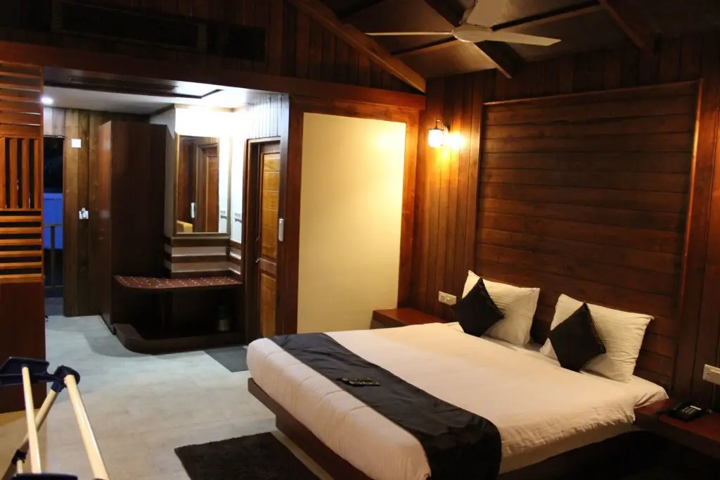 Aparupa Sands Marina Beach Resort — фото 1