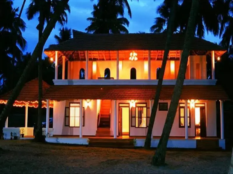 Аллеппи: Pozhiyoram Beach Resort
