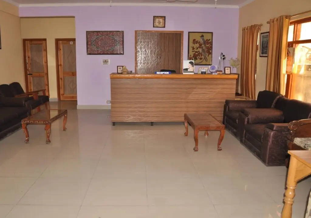 Шринагар: Hotel Grand Comforts