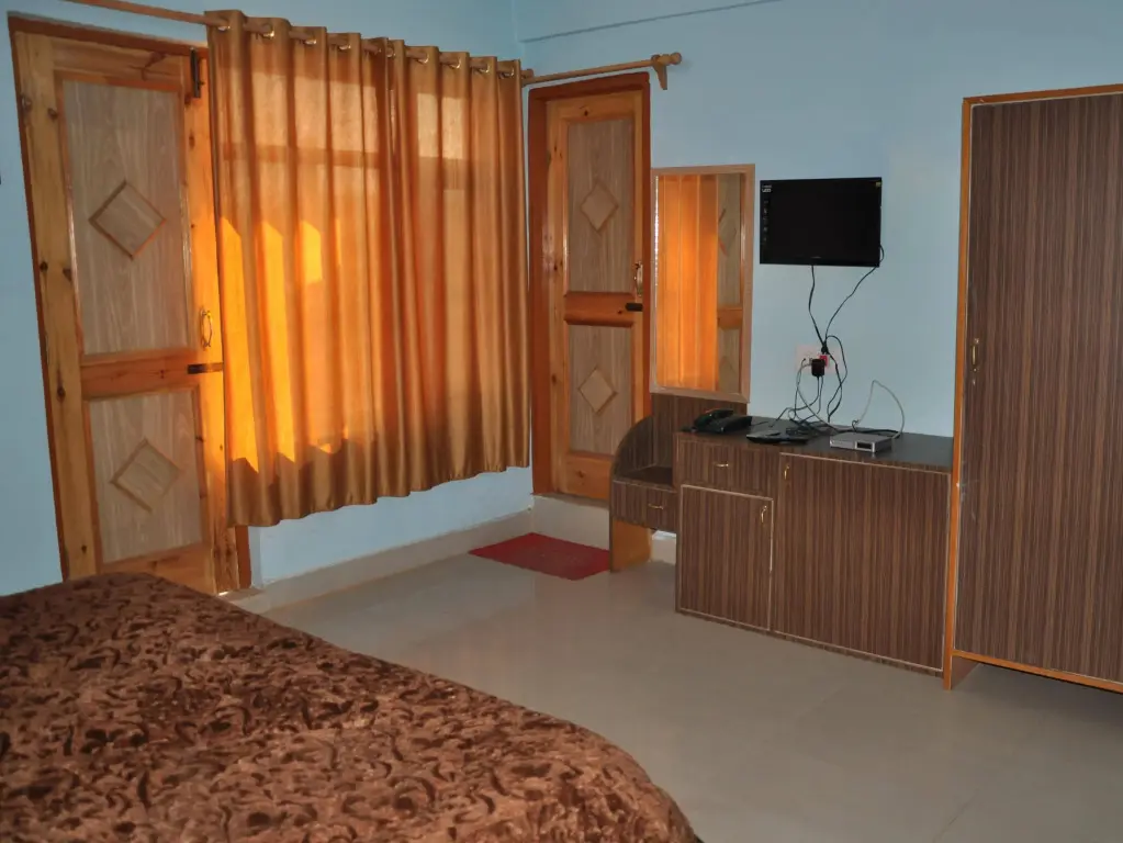 Шринагар: Hotel Grand Comforts