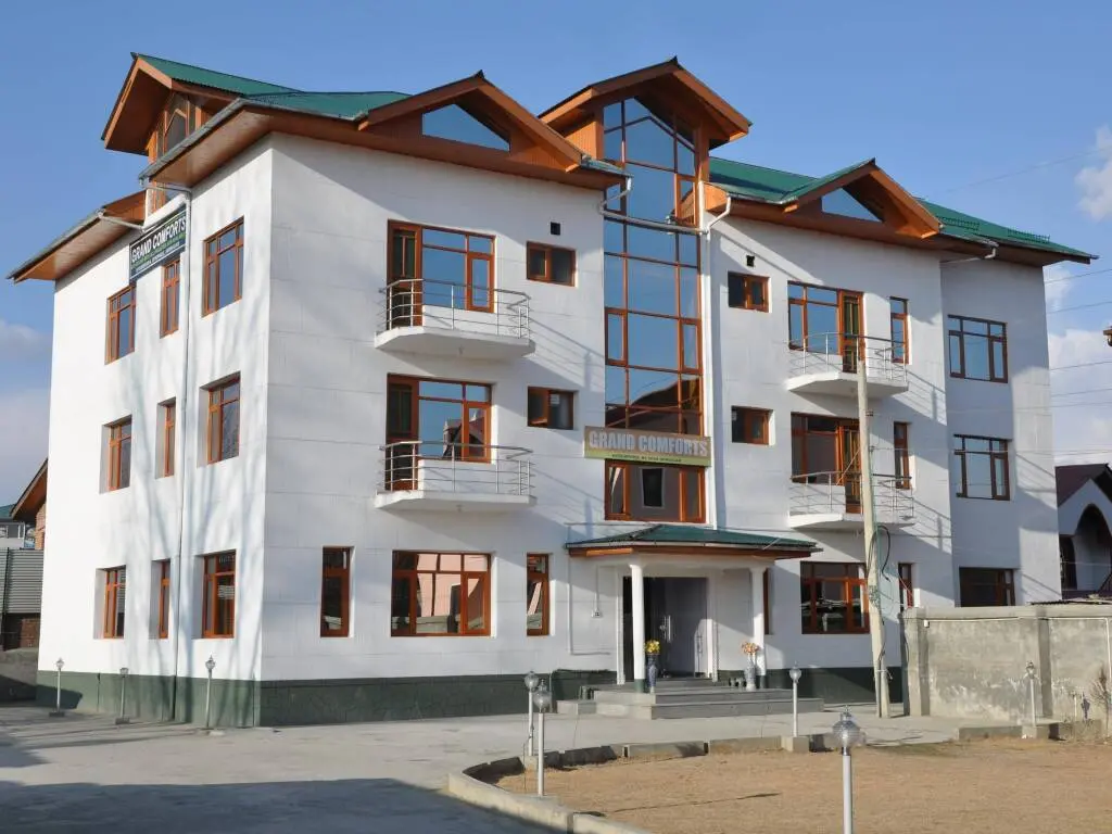 Шринагар: Hotel Grand Comforts