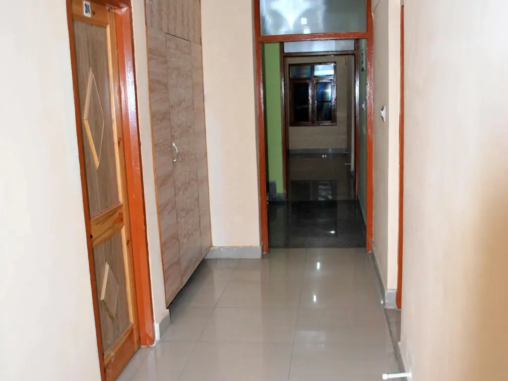 Шринагар: Hotel Grand Comforts
