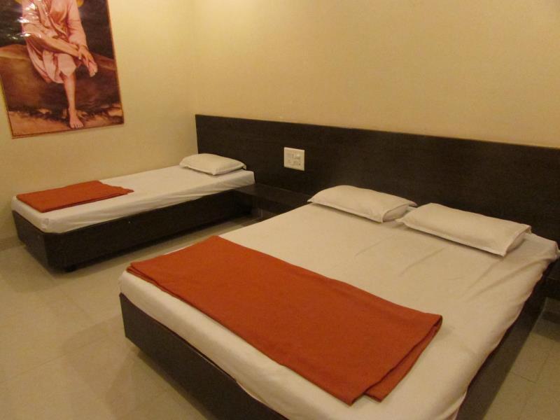 Ширди: Hotel Sai Tirth