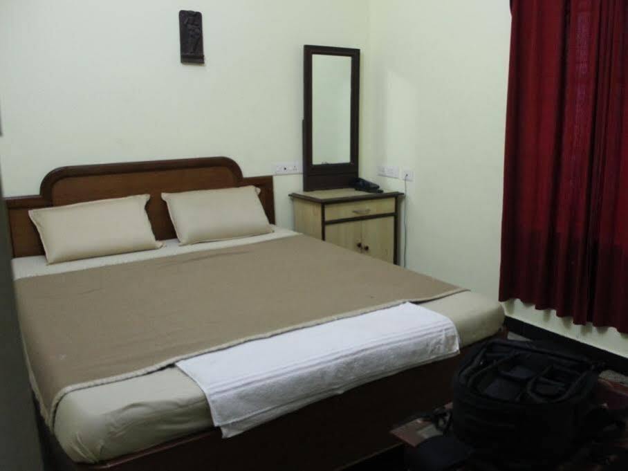 Пудучерри: L Ocean Guest House