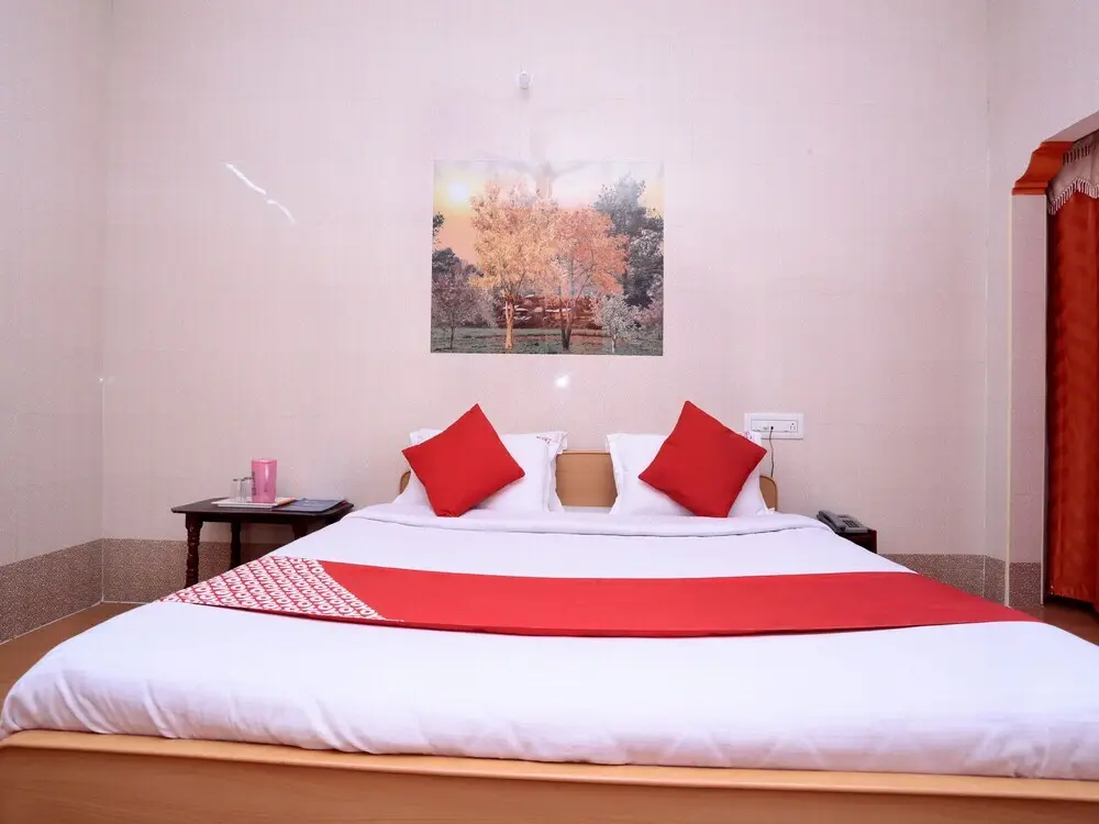 Салем: Sri Silver Inn