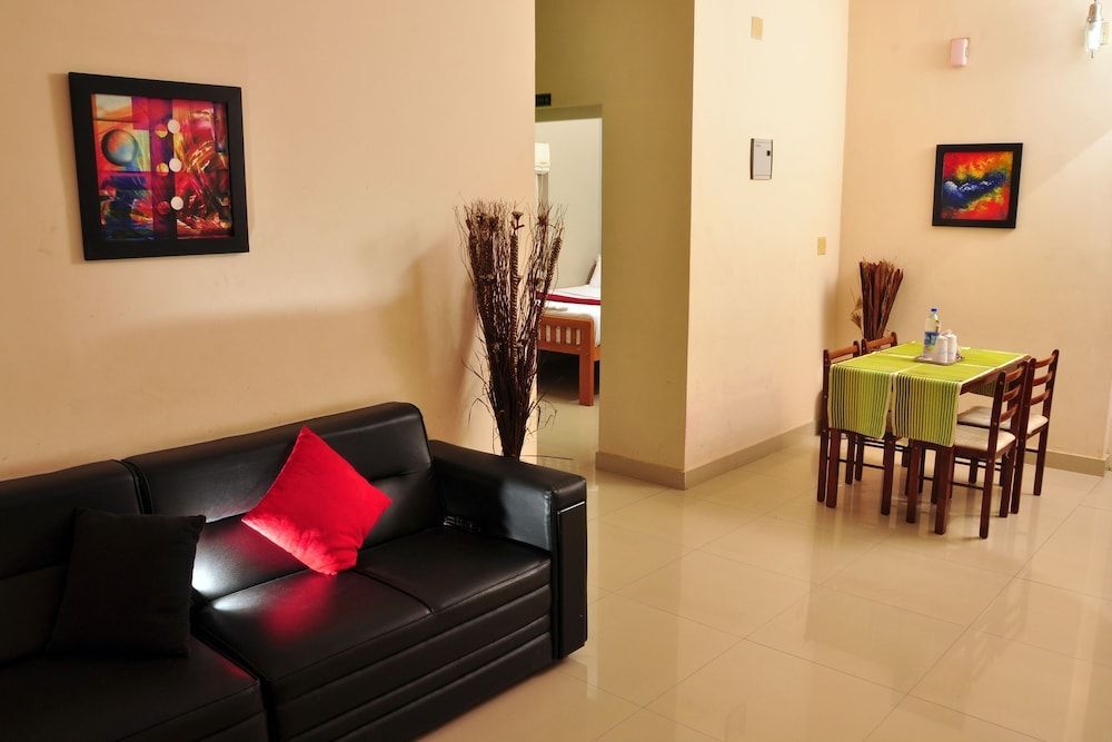 Султан-Батери: Wayanad Cliff Apartment Hotel