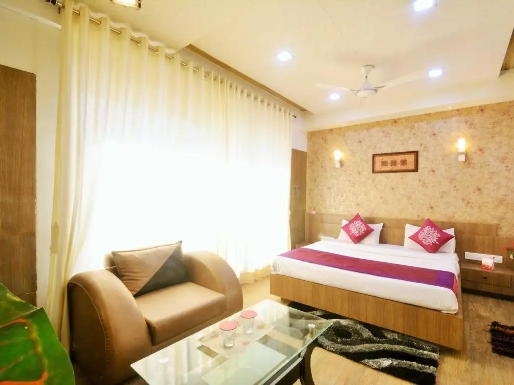 Бхудж: Hotel Shyam
