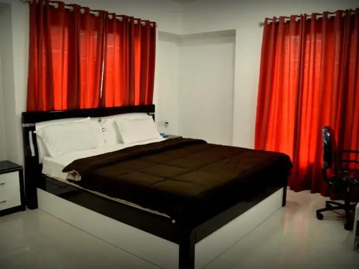 Пуна: Living Waters Service Apartment