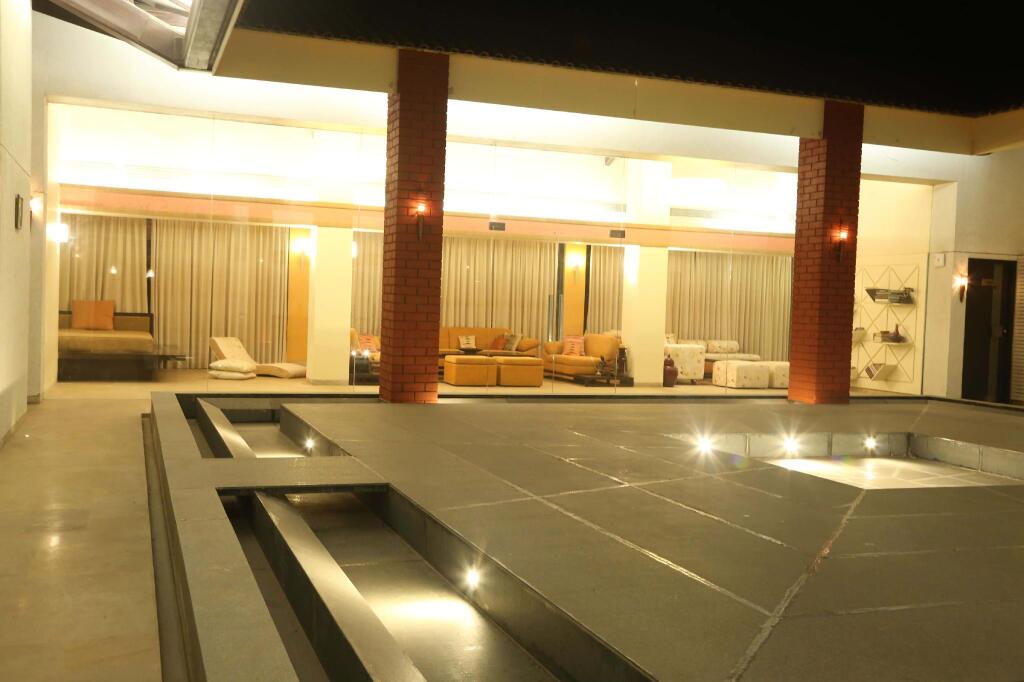 Киим: Outpost@ Alibaug Resort