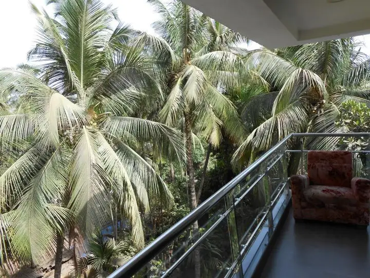 Киим: Hotel Chirag Executive