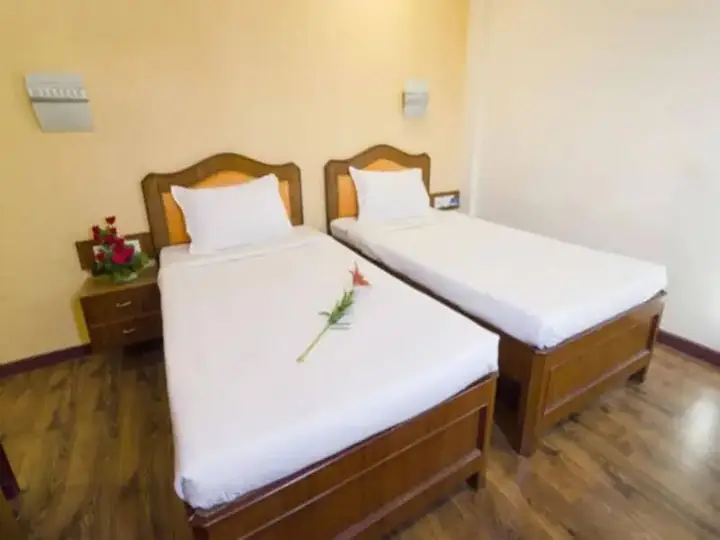 Колката: Hotel East Palace Salt Lake Sector V