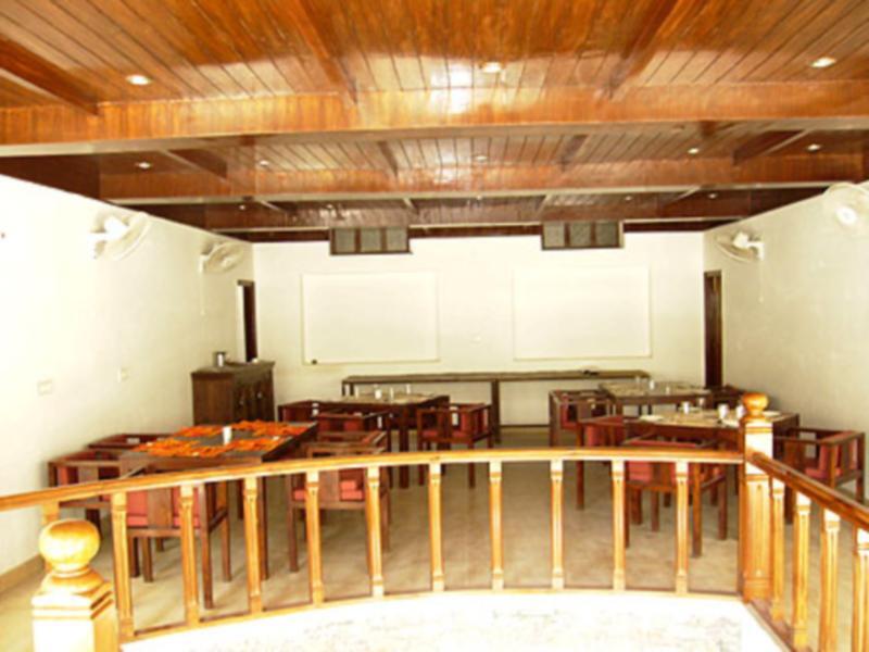 Ришикеш: Shiv Resort