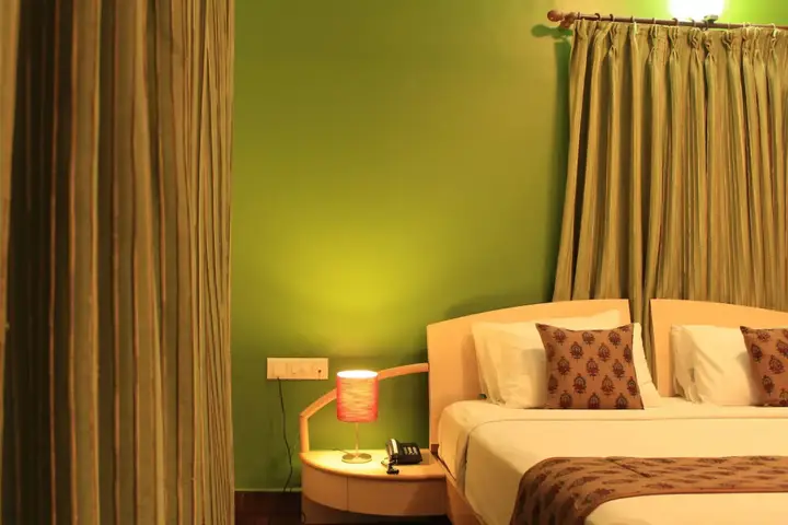 Бангалор: Hotel Trinity Suites