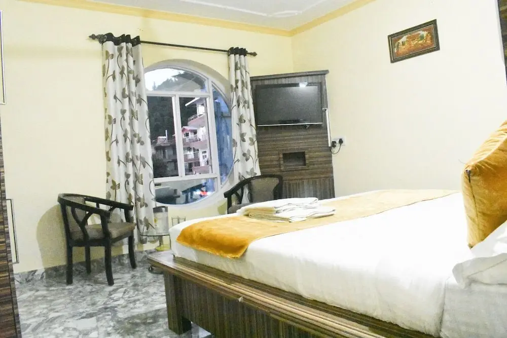Дармсала: Hotel Omni