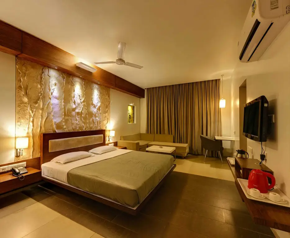 Hotel Maratha Regency — фото 1