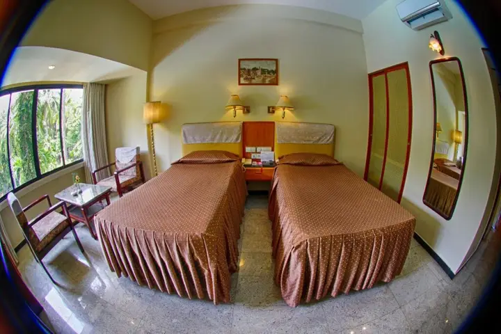 Солагампатти: Hotel Parisutham