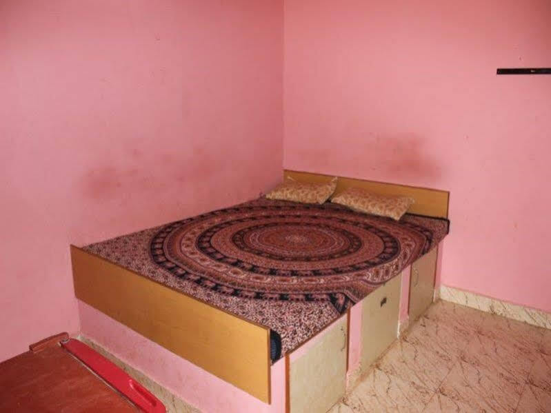 Purushottam Guest House — фото 1