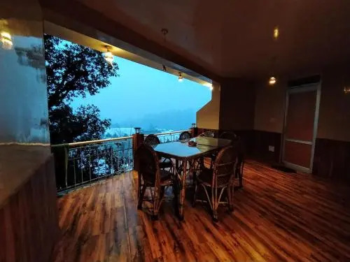 Манали: Antarctica Guest House