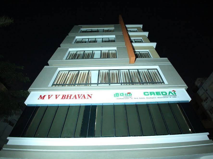 Висакхапатнам: MVV Bhavan Luxury Guest House