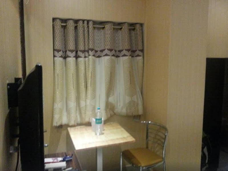 Колката: Shree Krishna Hotel and Resort