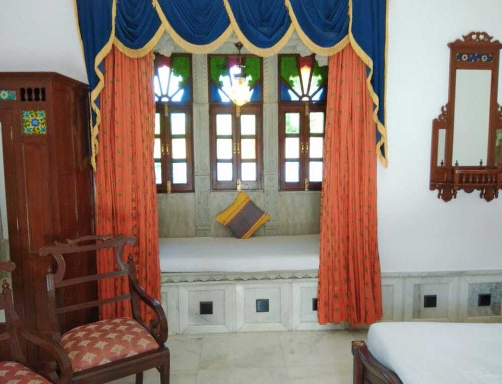 Садри: Ranakpur Hill Resort