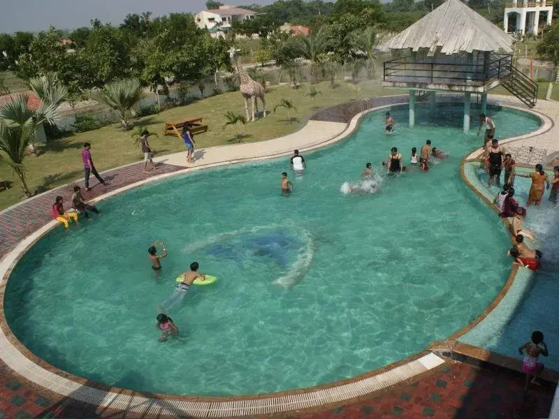 Бавла: Nalsafari Resort
