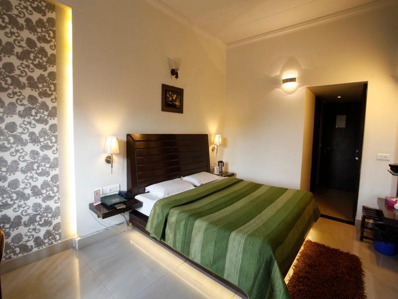 Дехрадун: Hotel Mj Residency