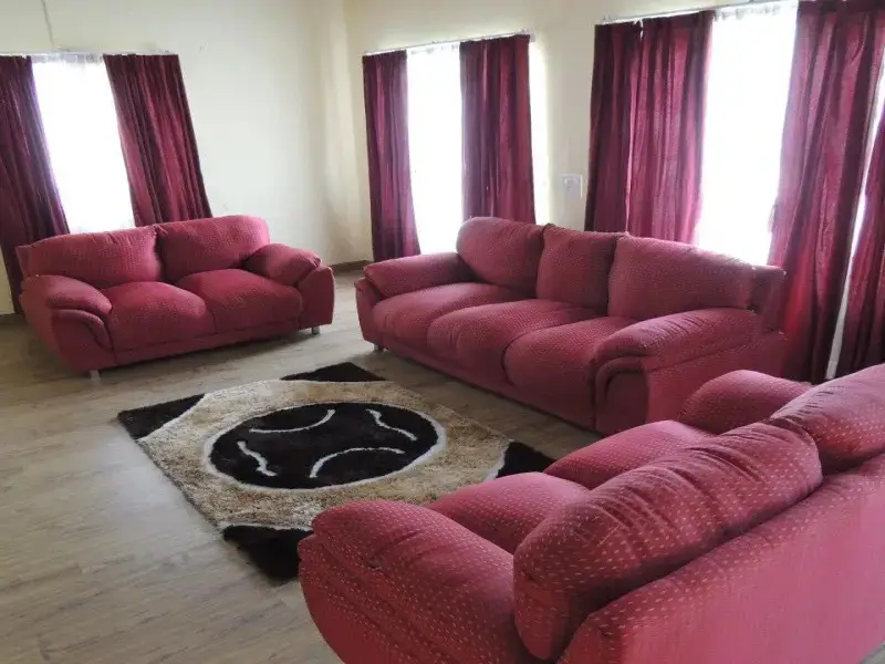 Раникхет: Whispering Heights Hotel