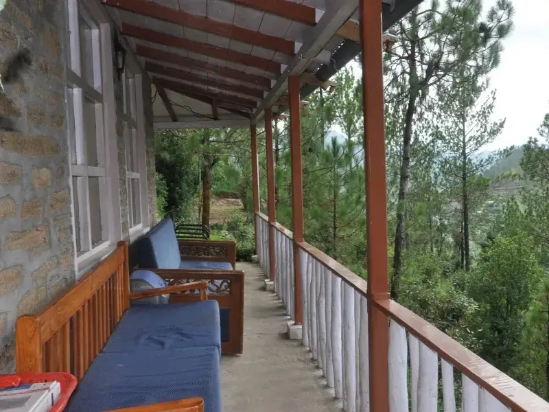 Раникхет: Whispering Heights Hotel