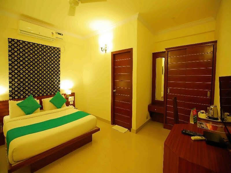 Бангалор: Zo Rooms Ring Road Marathahalli