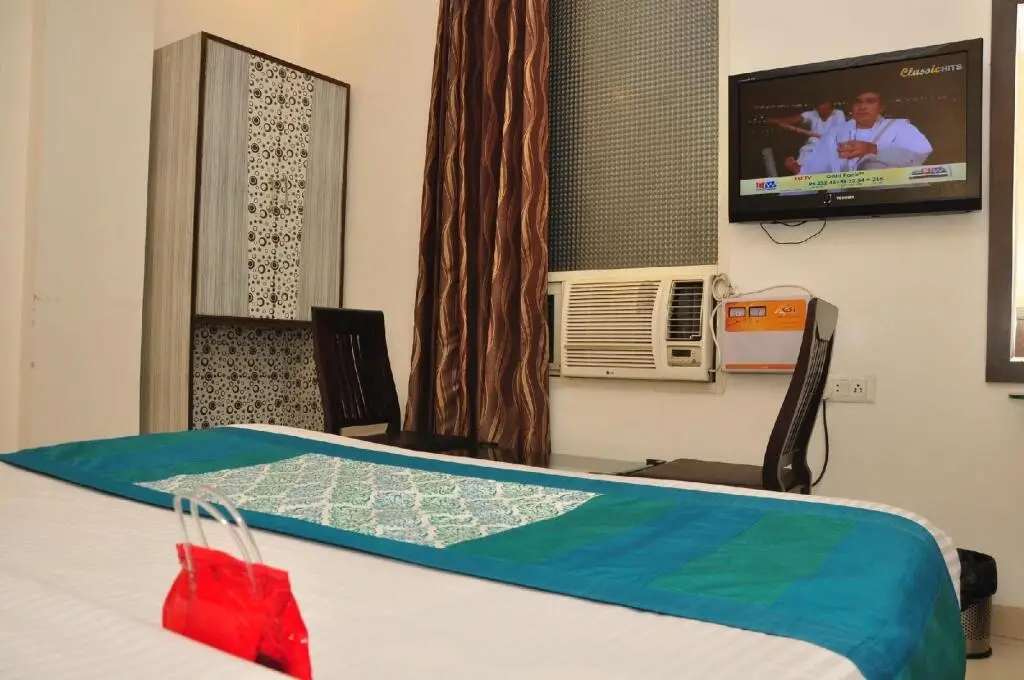 Амритсар: OYO 1605 Hotel Axis Inn