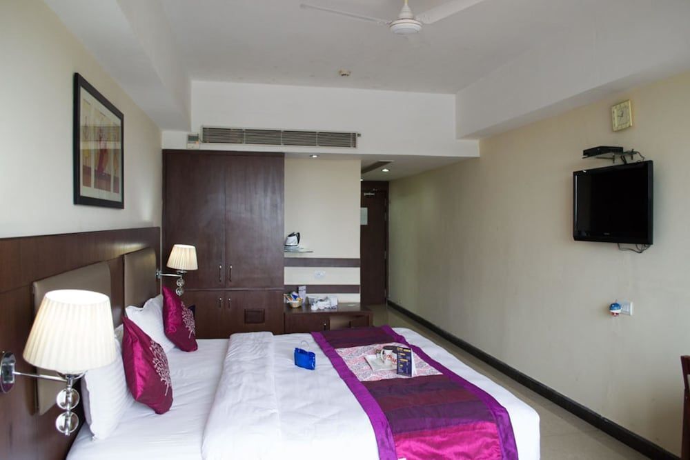 Бхубанешвар: OYO 1651 Hotel Seetal