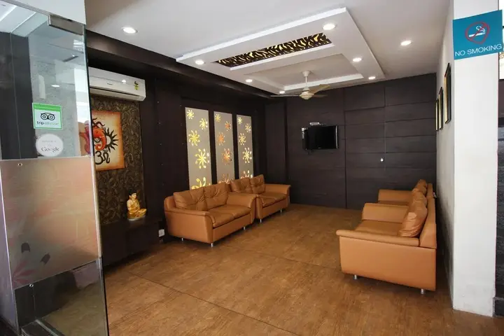 Раджкот: OYO 1315 Hotel Jyoti