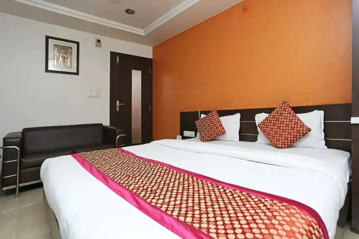 Бхопал: OYO 1552 Hotel Midland