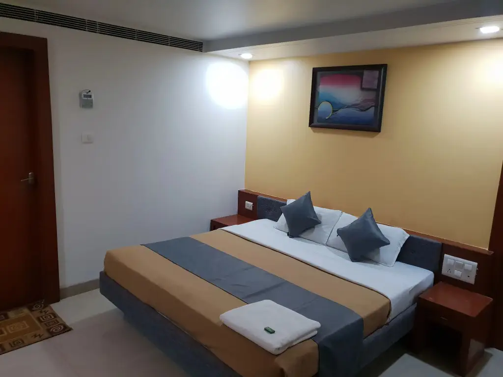 Бхопал: Pleasure Inn